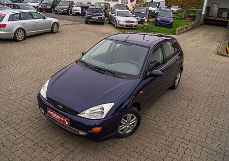 Ford Focus 1.4 Futura+1 Hand+neu TUV+kein Klima