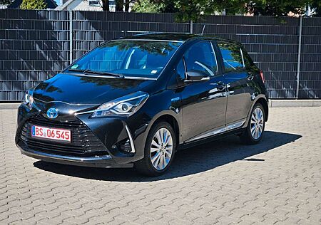 Toyota Yaris Hybrid 1.5 Business Edition