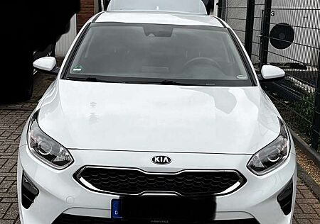 Kia Cee'd Ceed / Vision