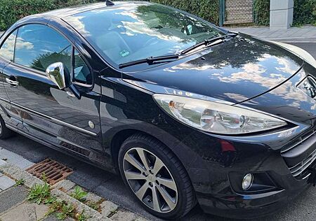 Peugeot 207 gebraucht kaufen Peugeot 207 CC 120 VTi Roland Garros