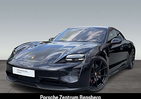 Porsche Taycan GTS