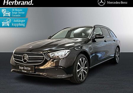 Mercedes-Benz E 300 4M T Avantgarde DISTRONIC AHK Nightp. <