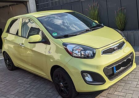 Kia Picanto 1.2 Fifa World Cup Edition