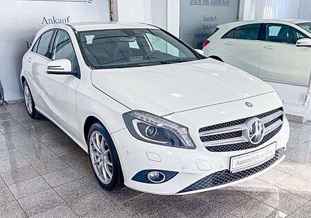 Mercedes-Benz A 200 Navi Klimaauto. Sitzheiz. Bi-Xenon Kamera