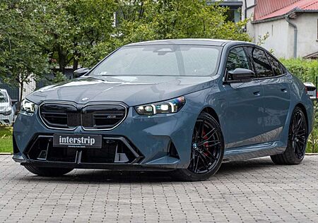 BMW M5 INDIVIDUAL.DR.ASS.PLUS.PANORAMA.B&W.LED.360°