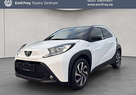 Toyota Aygo (X) X Black&White