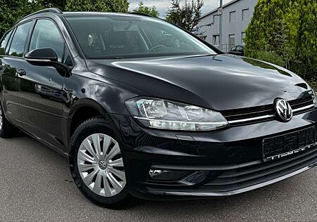 VW Golf Variant Volkswagen Trendline 1.6 TDI Navigation