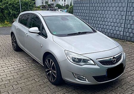 Opel Astra 1.4 Turbo 150 Jahre