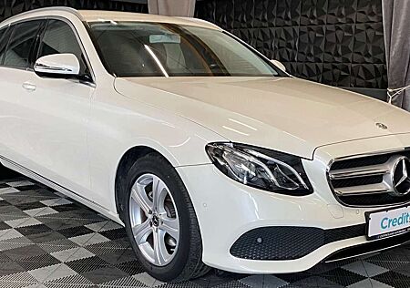Mercedes-Benz E 200 d T, Navi, Totwinkel, Teilleder, AHK