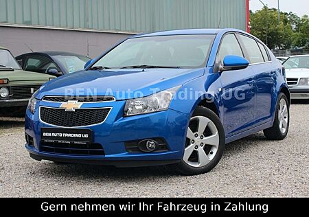 Chevrolet Cruze Hatchback LTZ Navi°Tempomat°Klima°Allwette