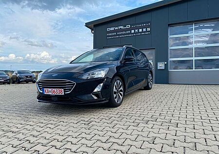 Ford Focus Cool & Conn.1.5 AHK/PAN-Dach/17"/KAMERA