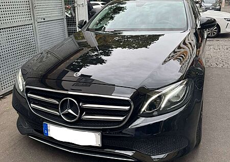 Mercedes-Benz E 200 E-Klasse Diesel d 9G-TRONIC