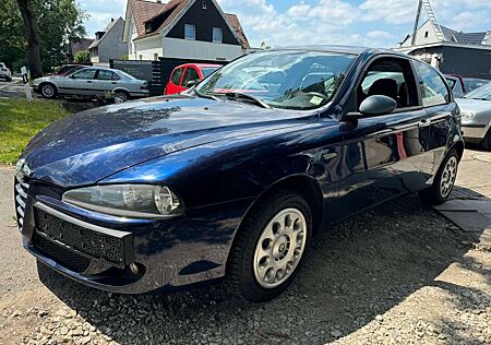 Alfa Romeo 147 1.6 TS Spark,el.Fenster,Klimaaut.,Tüv 06/25