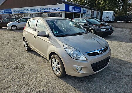 Hyundai i20 1.4 Automatik