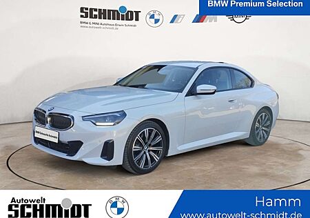 BMW 218 i Coupe / SHZ / PDC / Anhängerkupplung