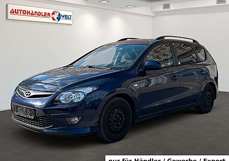 Hyundai i30 Kombi 1.6i Automatik Klima SHZ AHK
