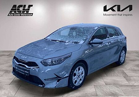 Kia Cee'd Ceed / CEED 1.5T VISION NAVI KAMERA 16Z CARPLAY SITZHEIZU