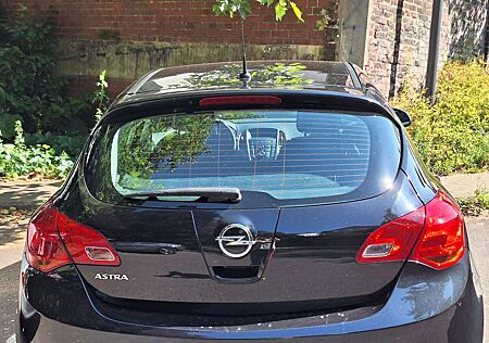 Opel Astra 1.6 Selection