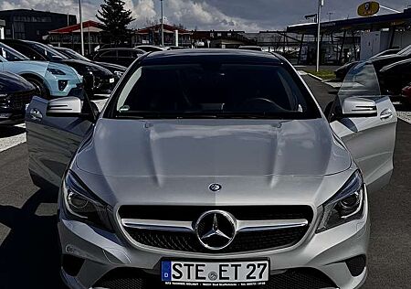 Mercedes-Benz CLA 180 7G-DCT AMG Line
