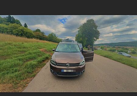 VW Touran Volkswagen 2.0 TDI DPF DSG Highline