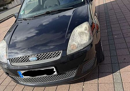 Ford Fiesta Style