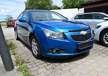 Chevrolet Cruze LT/ 1. HAnd, Tüv 04/2026