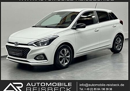 Hyundai i20 *YES*wenig KM*Kamera*Sitz-Lenkradhzg.*Carplay