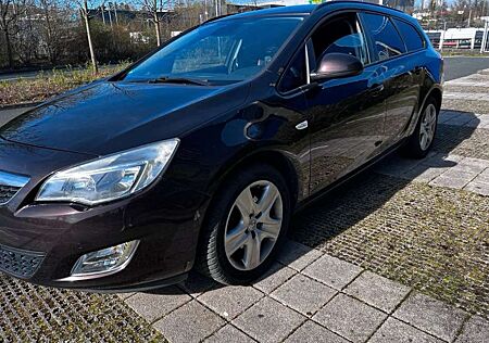 Opel Astra 1.7 CDTI DPF Sports Tourer Edition