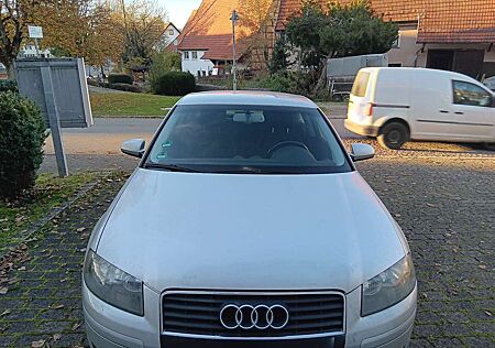 Audi A3 1.6 Attraction