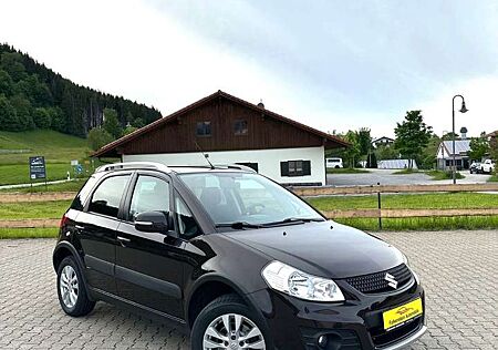 Suzuki SX4 Classic 1.6 VVT 4WD Style+1.HAND+NAVI+SITZH.