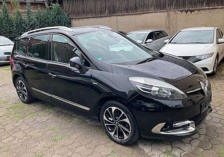 Renault Scenic dCi,BOSE, 7-Sitzer,Navi,Kamera,PDC,AHK,2xAlu