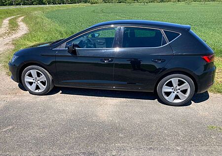Seat Leon 2.0 TDI DPF Xcellence StartStop, SuperZustand