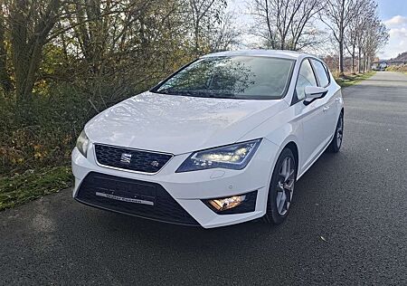 Seat Leon FR SPORT+ZAHNRIEMEN+CHECKHEFT+LED+SH+USB+NAVI