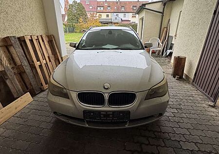 BMW 525i 525 Touring Aut. E61