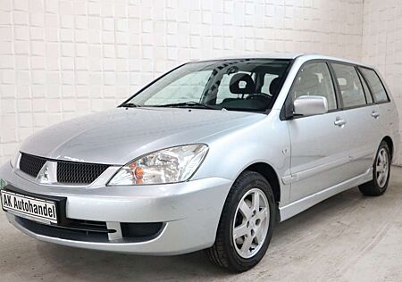 Mitsubishi Lancer Lim./ Kombi Invite Kombi Klimaautomatik