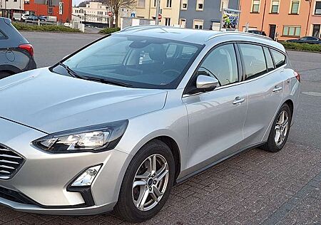 Ford Focus 1.5 EcoBlue Start-Stopp-System COOL&CONNECT
