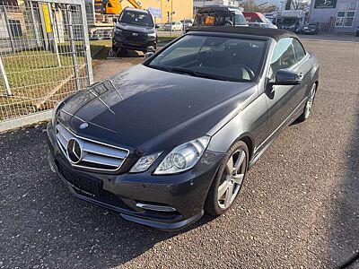 Mercedes-Benz E 200 E 200 CGI BlueEfficiency (207.448)