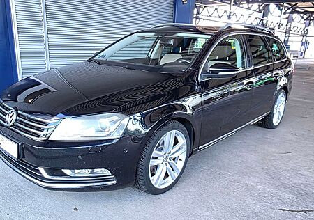 VW Passat Variant Volkswagen 2.0 TDI DSG BlueMotion Technology H
