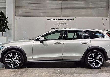 Volvo V60 CC V60 Cross Country Diesel B4-D AWD Geartronic Pro