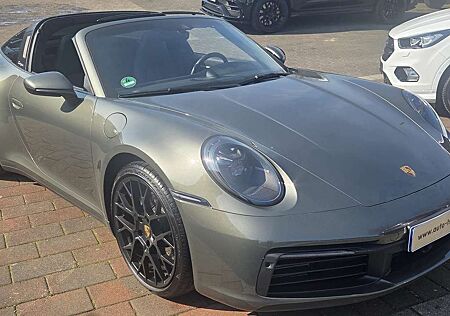Porsche 992 Targa 4 S