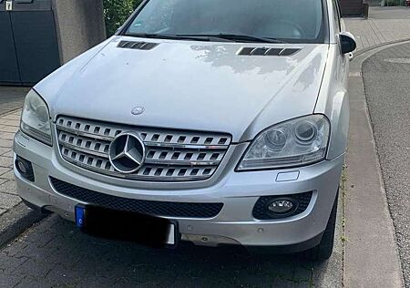 Mercedes-Benz ML 320 CDI 4Matic 7G-TRONIC DPF