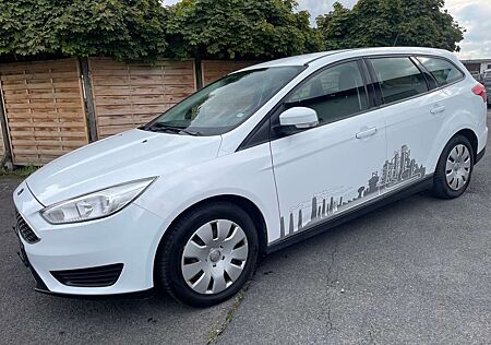 Ford Focus Trend*1.Hand*Euro-6* 1,5l Diesel* Schaltung *