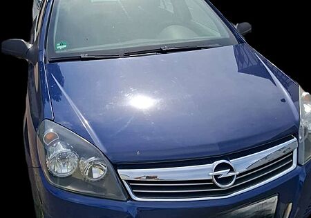 Opel Astra Selection 110 Jahre