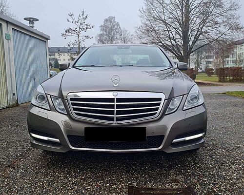 Mercedes-Benz E 300 E 300 CDI BlueEfficiency (212.021)