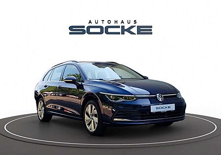 VW Golf Volkswagen VIII Variant 1.5 TSI Style/LED+/Navi/Pano