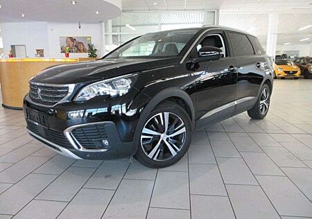 Peugeot 5008 Allure 1.2T NAVI/LED/AHK/PDC/360°/ACC/PANO
