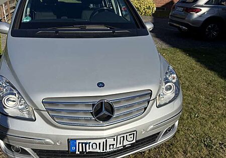 Mercedes-Benz B 200 CDI DPF Autotronic / 2 Hand
