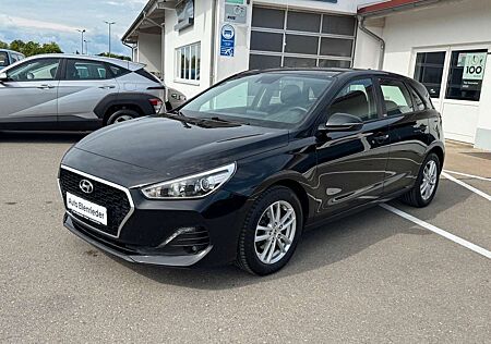 Hyundai i30 1.4 Trend Gepflegt Alu Navi, Kamera