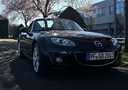 Mazda MX-5 2.0 MZR Roadster Coupe Center-Line