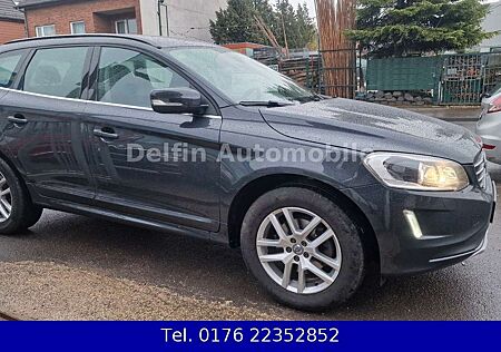 Volvo XC 60 XC60 XC60 Momentum 2WD-Navi-Xenon-Pdc-Kamera
